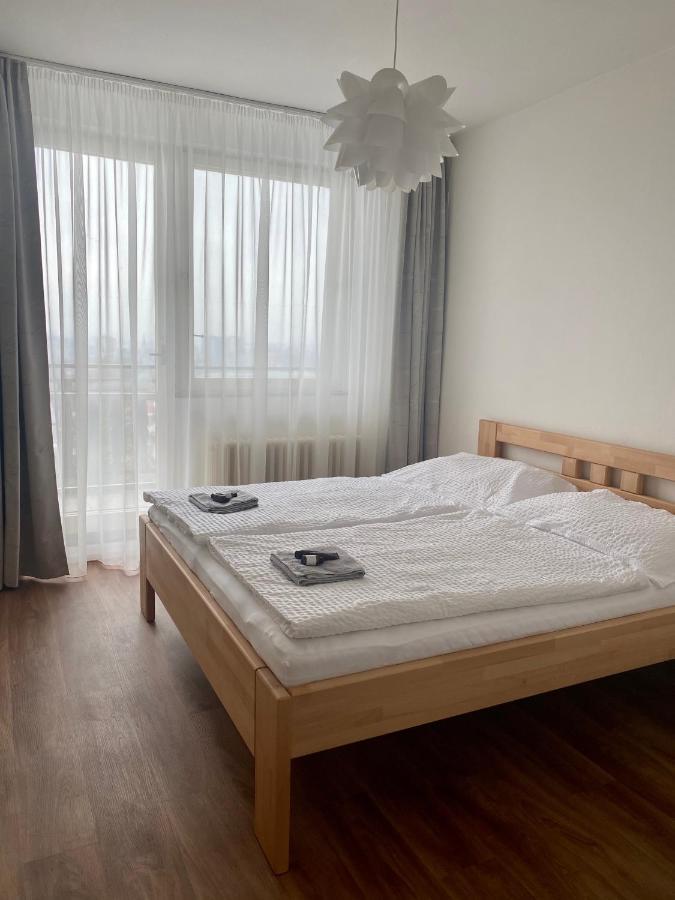 Prazdninovy Dum Holubka Villa โนเวมิสโต นา โมราเวีย ภายนอก รูปภาพ